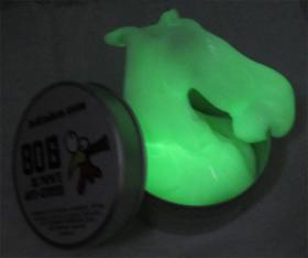 Glow in the dark green putty