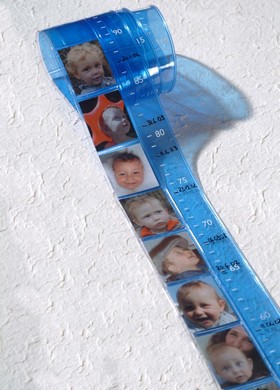 Blue child scale