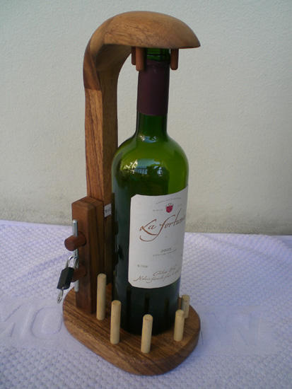 Support bouteille vin casse-tête en bois