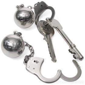  Ball & Chain Keyring