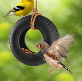 Tyre feeder