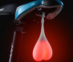 Lampe de vlo Testicules