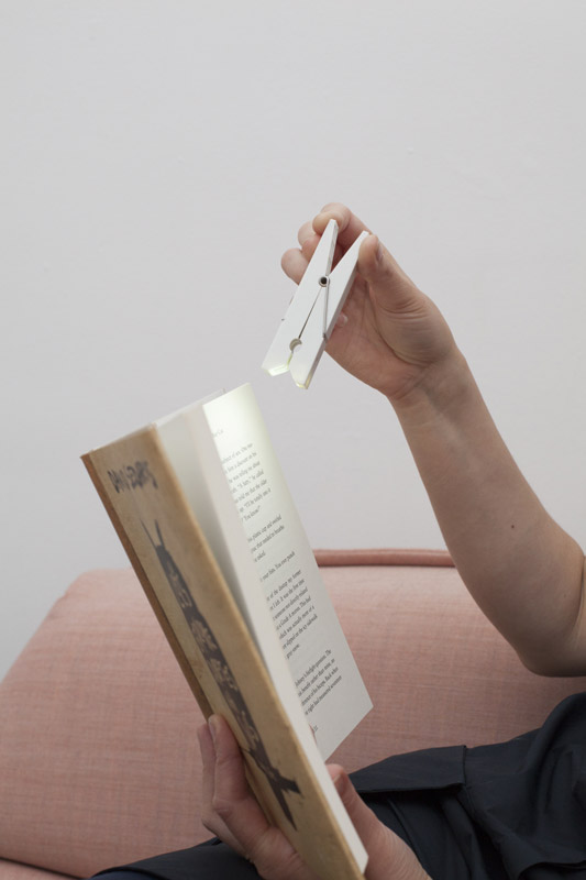 Pince à Livre Transparente Yuemeuy - Pour Maintenir Vos Pages Ouvertes Facilement